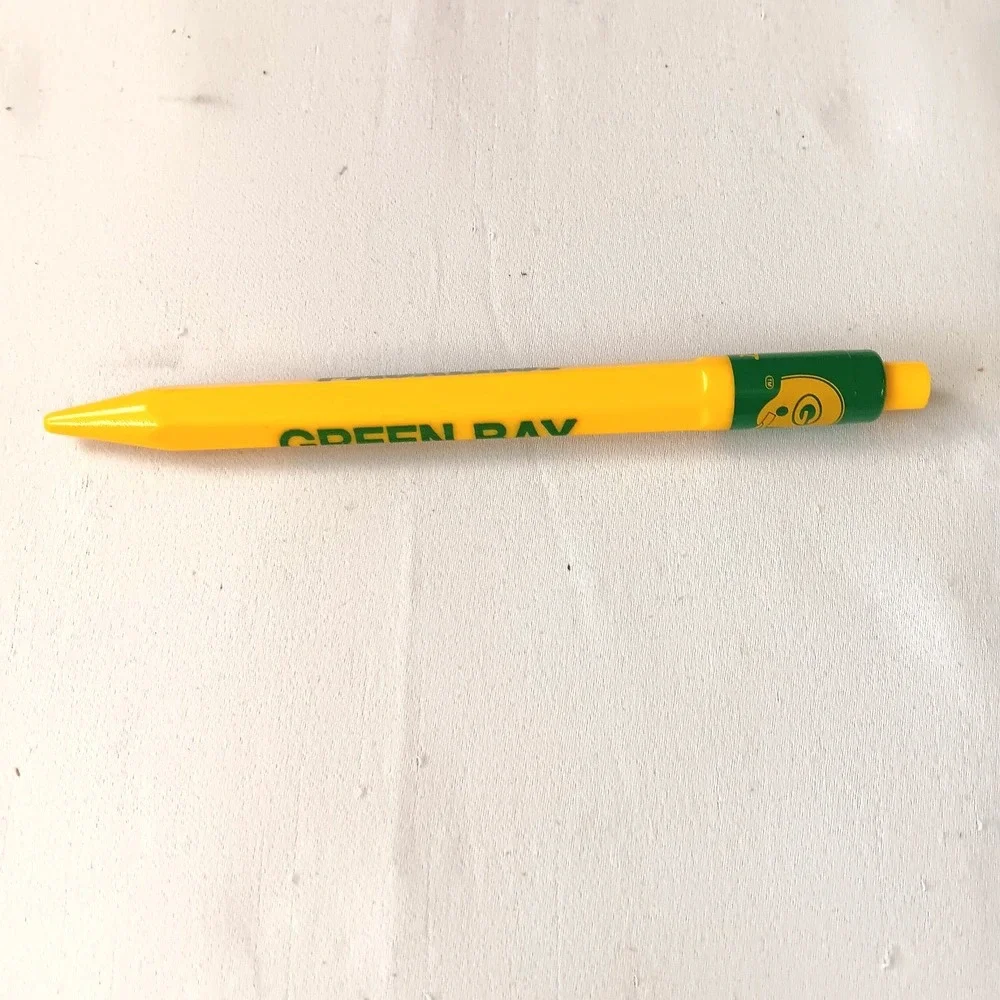 Green Bay Packers NFL Football Logo‎ Yellow Green Click Pen Writing Pen Souvenir